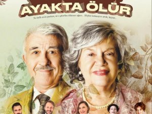 Ödüllü Tiyatro Oyunu “Ağaçlar Ayakta Ölür” Yalova’da Sahnelenecek