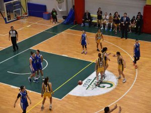 Menemen, İ̇zmir Büyükşehir’i Mağlup Etti