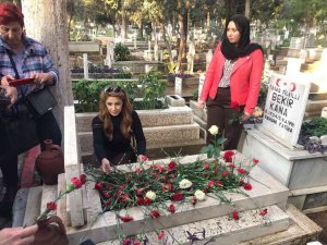 Elazığ’ın En Genç Kadın Muhtarından Türkiye’nin İlk Kadın Muhtarına Anlamlı Ziyaret