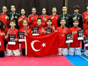 Büyükşehirli Sporcular Arnavutluk’tan Boş Dönmedi