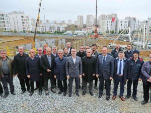 Başakşehir Belediyesi Tarafından Dördüncü Kapalı Pazar Yeri İçin Temel Atma Töreni Yapıldı