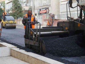 Sıcak Asfalt Çalışmaları Tamamlanıyor
