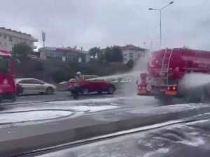 Maltepe’de, İ̇bb’nin Atık Yağ Taşıma Tankerinde Korkutan Yangın