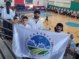 Geleneksel Okçulukta Gurur Veren Başarı