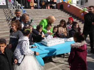 Özel Çocuklar Şenlikte Gönüllerince Eğlendi