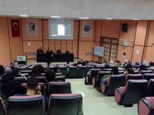 Gaün’de Anadolu Ve Türk Kültürü’nün Amerika’da Yansımaları Söyleşisi