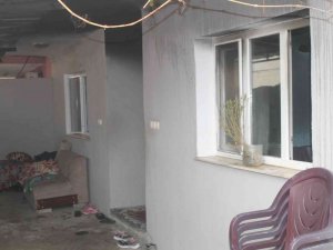 Evlerinde İkinci Kez Yangın Çıkan Ailenin Evi Kullanılamaz Hale Geldi
