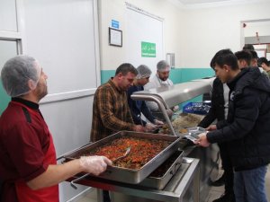 Bitlis’te 18 Bin 500 Öğrenciye Ücretsiz Yemek Hizmeti