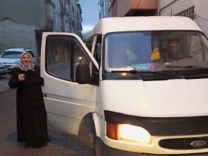 Yerini Unuttukları Minibüsü Polis Buldu