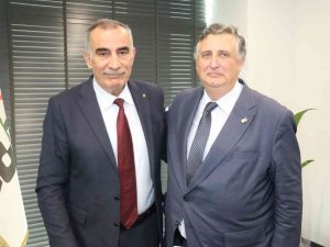 Adana’dan İ̇spanya’ya Ticaret Köprüsü