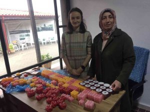 Ürettikleri Mumları Almanya, Fransa Ve Hollanda’ya İhraç Etmeye Başladılar