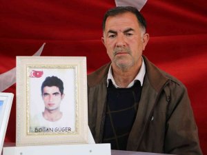 Evlat Nöbetindeki Acılı Baba: “Bu Anne Ve Babaların Feryadını Duyun”