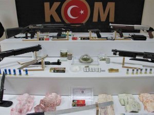Elazığ’da Silindir Operasyonu: 22 Gözaltı