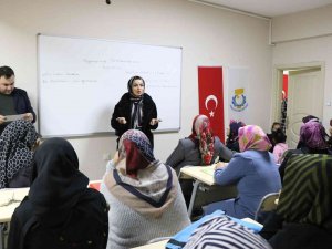 Haliliye’de Kadınlara Aile Danışmanlığı Eğitimi