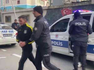 Asker Eğlencesinde Pompalı Tüfekle Havaya Ateş Açıldığı Anlar Kamerada