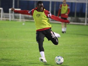 Sivasspor Günü Çift İdmanla Tamamladı