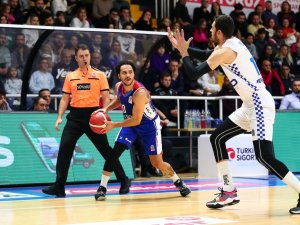Basketbol Süper Ligi: Onvo Büyükçekmece Basketbol: 81 - A.efes: 76