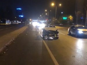 Kadıköy D-100 Kara Yolu’nda 2 Araç Çarpıştı