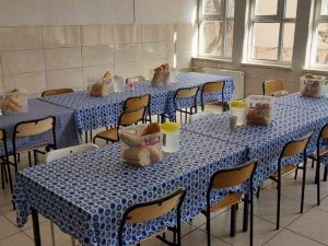 Adana Pozantı’da 416 Öğrenci Taşımalı Eğitim Ve Ücretsiz Yemekten Faydalanıyor