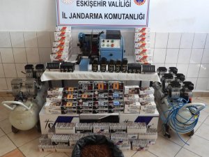 Jandarma Ekiplerinden Tütün Ve Makaron Operasyonu
