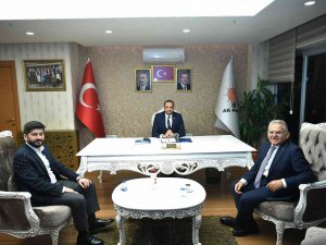 Başkan Büyükkılıç, Ak Parti Teşkilatlarıyla Bir Araya Geldi