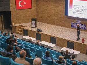 Belediye Personeline Eğitim