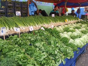 Semt Pazarları Marketlere Göre Neredeyse Yarı Yarıya Ucuz