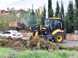 Kış Turizmi Destinasyonunda ’Moloz’ Temizliği