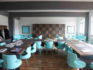 Van Büyükşehir Belediyesinden Öğretmenlere Jest