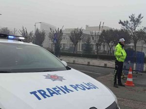 Düzce’de Sis Etkili Oluyor