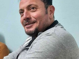 Tartıştığı Vatandaş Muhtarı Bıçakladı