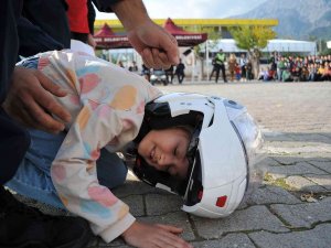Öğrencilere Uygulamalı Olarak Trafik Kuralları Anlatıldı