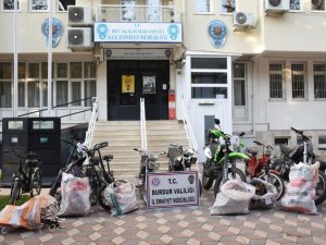 Burdur’da 4 Hırsızlık Şüphelisi Tutuklandı
