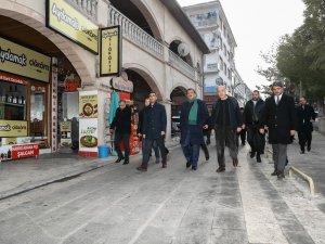 Şire Pazarında Çalışmalar Büyük Oranda Tamamlandı