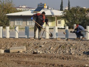 Karaçay Deresi Kenarına Yeni Yürüyüş Ve Bisiklet Yolları
