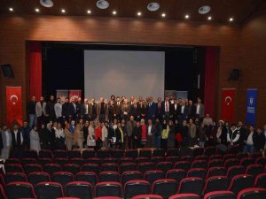 Davut Gürkan: “Türkiye’nin Güçlü Geleceğini İlmek İlmek İşliyoruz”