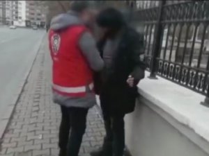 Güven Timlerinden Okul Önlerinde Uygulama: 35 Gram Uyuşturucu Madde Ele Geçirildi