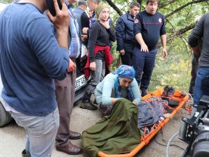 Antalya’da Anne-kız Okul Dönüşü Ölümden Döndü