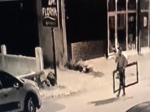 Camilere Dadanan Hırsızlar Polisten Kaçamadı