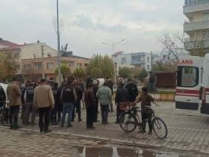 Yaşlı Şahsa Otomobil Çarptı