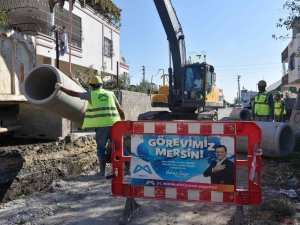 Meski̇, Tarsus’ta Yağmur Suyu Çalışmalarına Devam Ediyor
