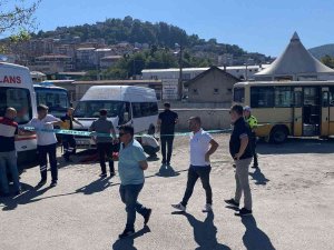 Önüne Oturup Dinlendiği Dolmuşun Altında Ölen Adam Asli Kusurlu Bulundu
