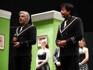 Süt Kardeşler Adlı Oyun Bilecik’te Sahne Aldı