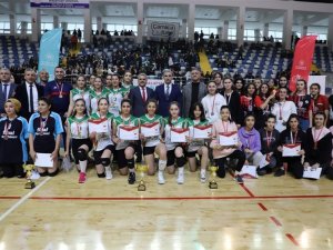 Sporcular İl Birincisi Olmak İçin Ter Döktü