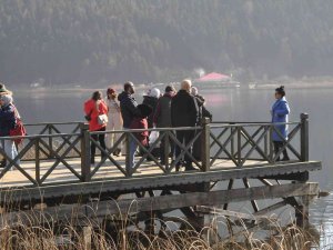 Kar Yağmadan Önce Abant’ta Güneşin Tadını Çıkardılar