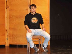 Geleceğin Tiyatrocuları İ̇zmit’te Yetişecek