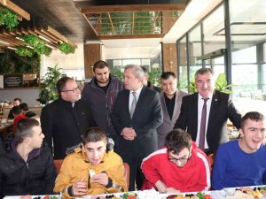 Başkan Özdemir: “Engellilerin İhtiyaçları Her Zaman Öncelikli”