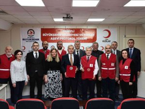 İ̇htiyaç Sahipleri Sıcak Yemeklerle Buluşacak