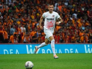 Gaziantep Fk, Pekhart İle Yollarını Ayırdı