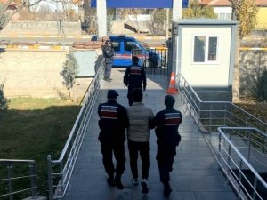 Hırsızlıktan 4 Yıl Hapsi Bulunan Şahıs Jasat Tarafından Yakalandı